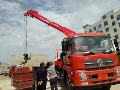 三一帕尔菲格直臂式随车吊产品型号简介及平板车应用