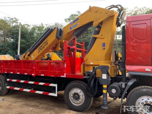 随车吊车型精品推荐 柳汽乘龙随车吊——效率与实力的全面权衡